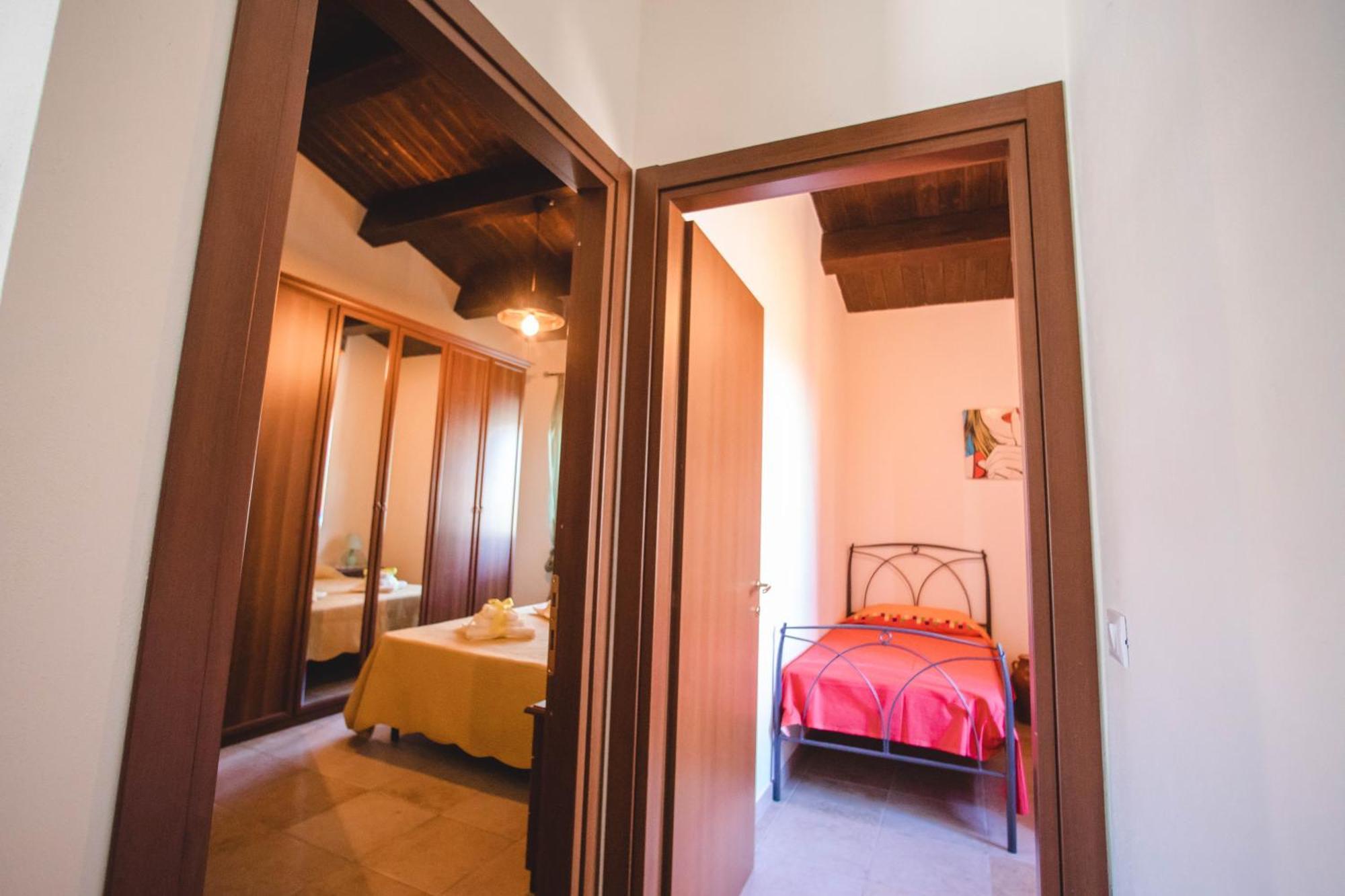 Calami - Villa Romeo - Private Apartments With Pool, Seaview & Olive Grove Santa Caterina Dello Ionio Marina Exterior photo
